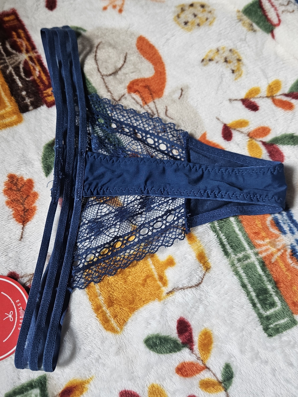 **NWT** 6 Pairs Size Small Thong Splendies Panties